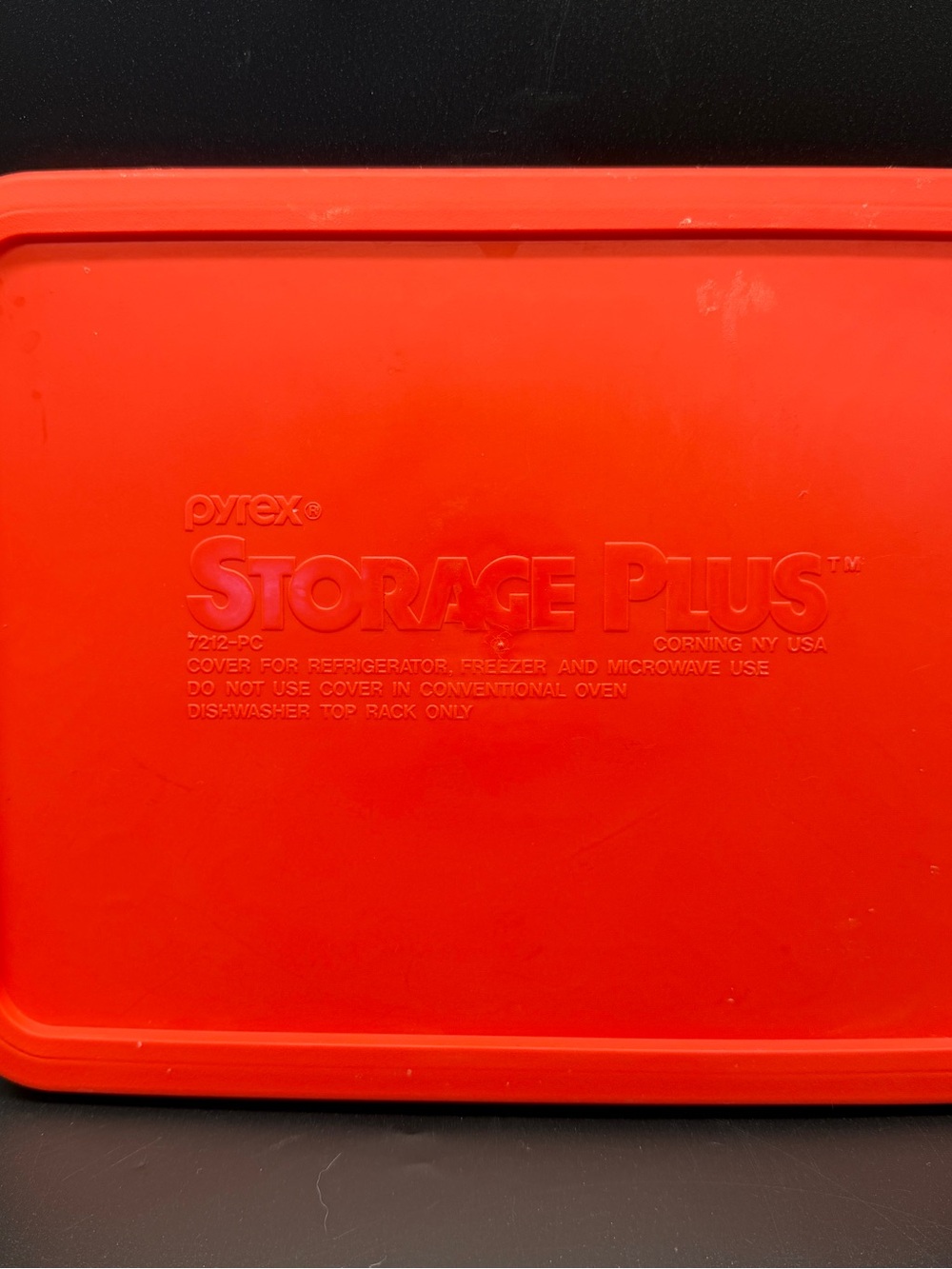 Pyrex 7212-PC Corning Rectangular Storage Plus Lid ONLY Red